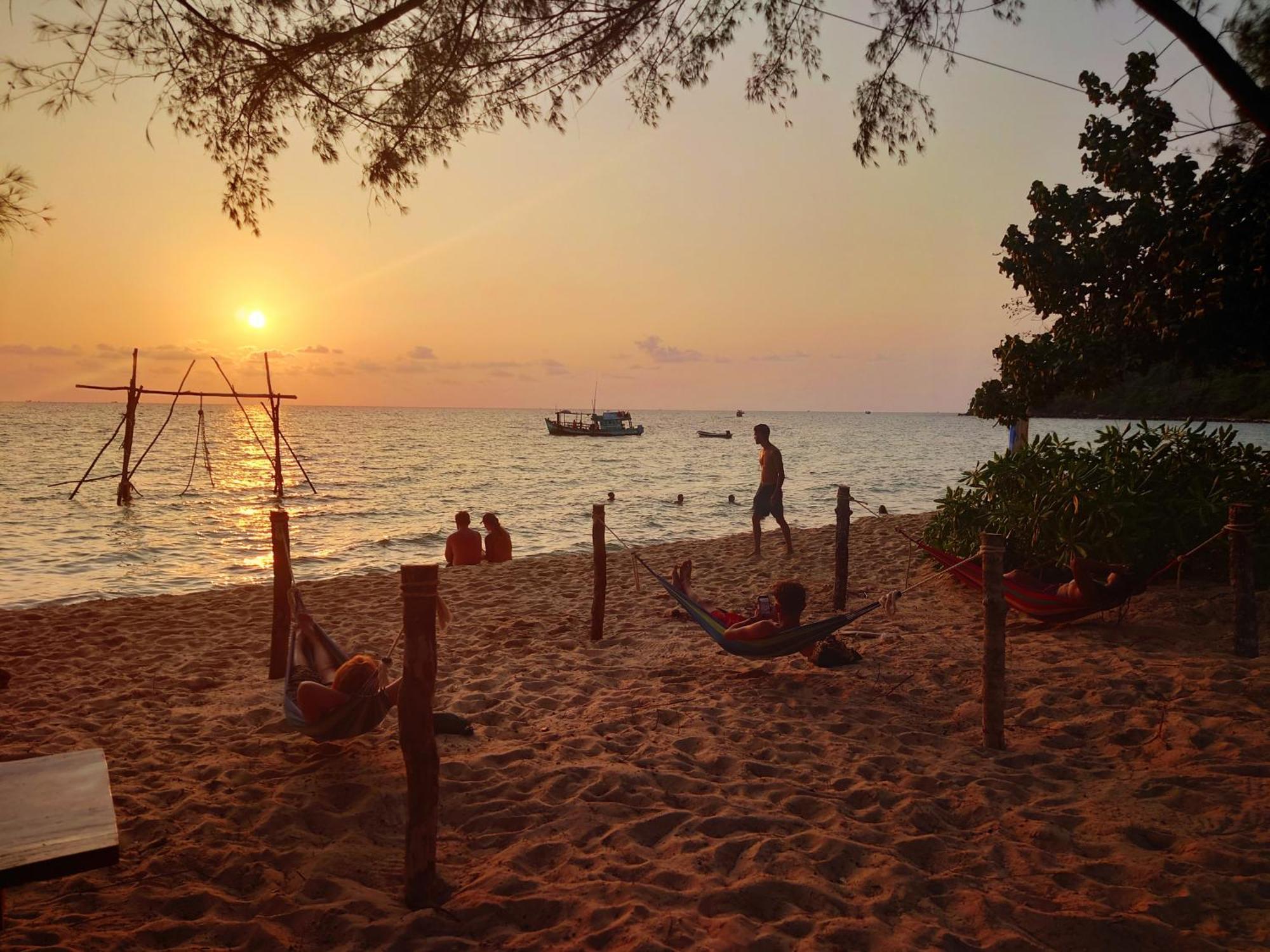 Paradise Sunset Beach Koh Rong Sanloem Exterior photo
